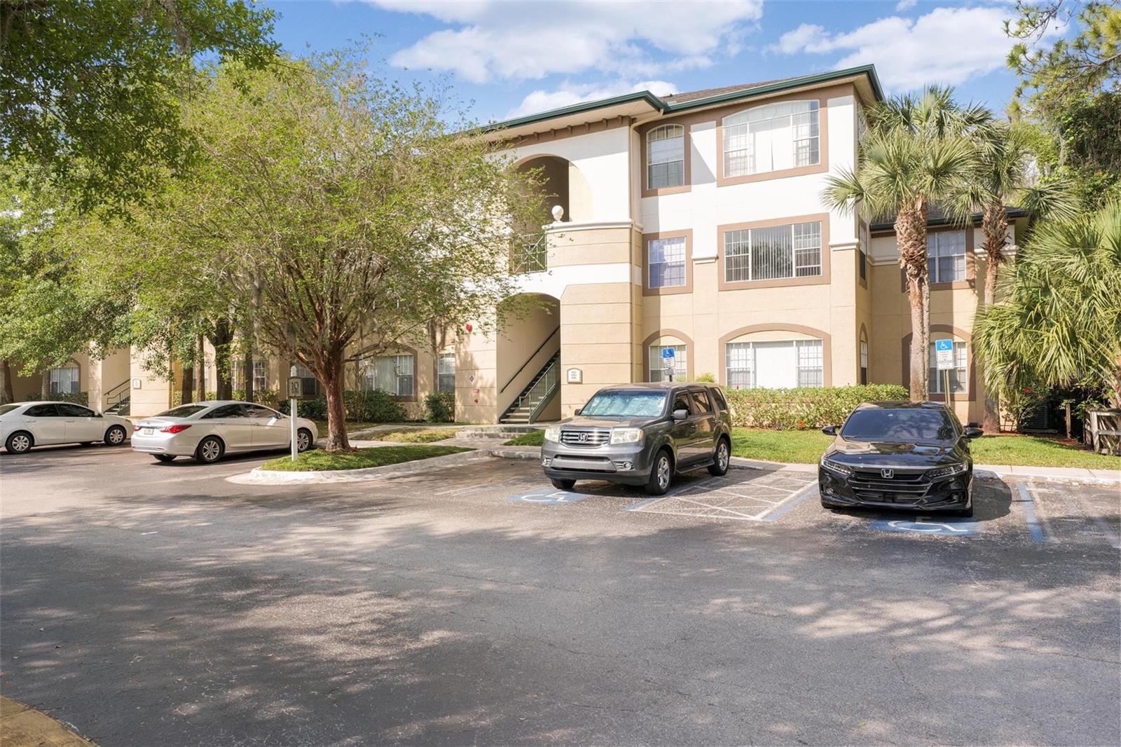 17110 CARRINGTON PARK DR #832