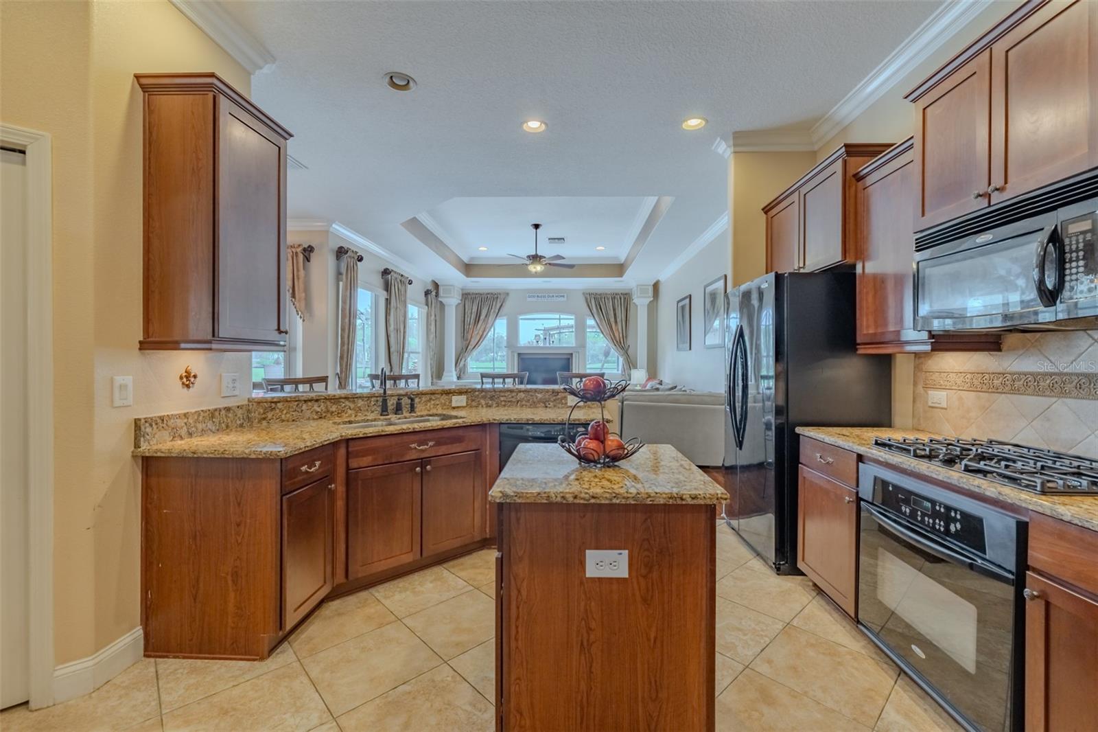 8016 CYPRESS CROSSING CT