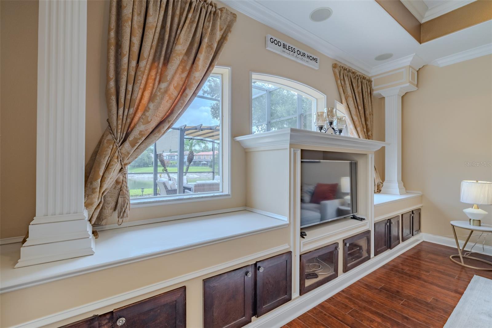 8016 CYPRESS CROSSING CT