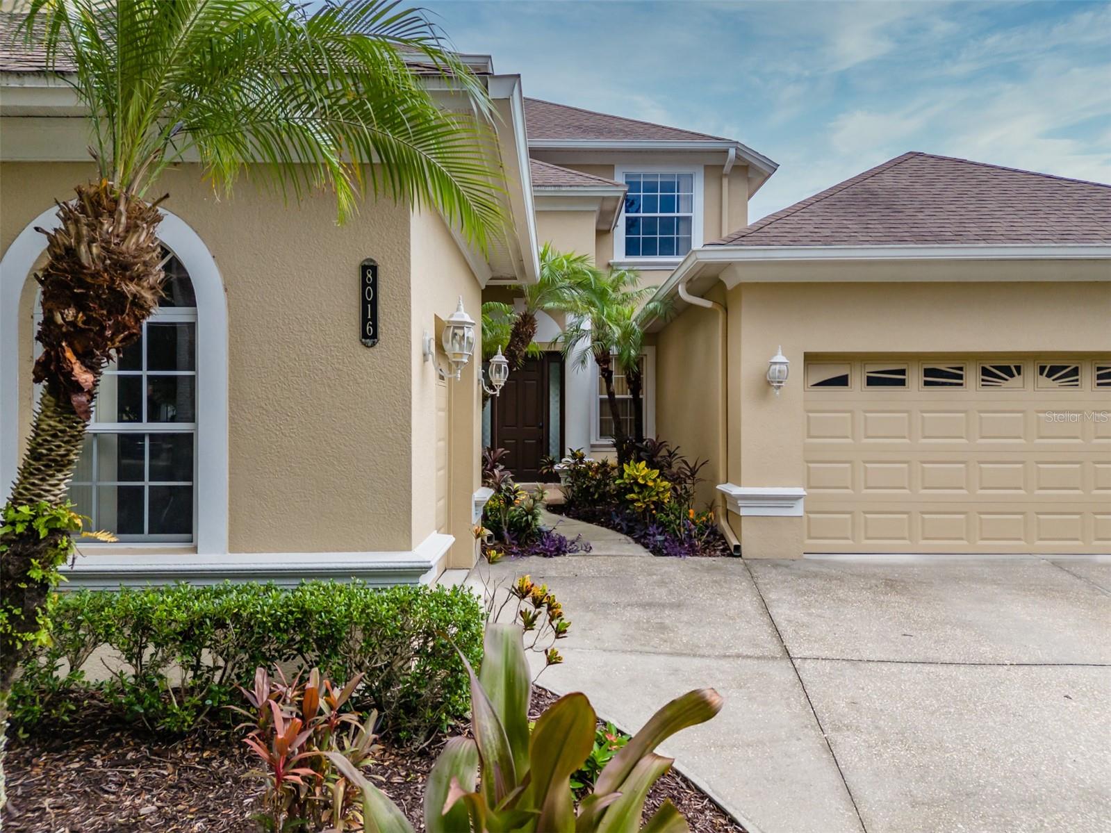 8016 CYPRESS CROSSING CT
