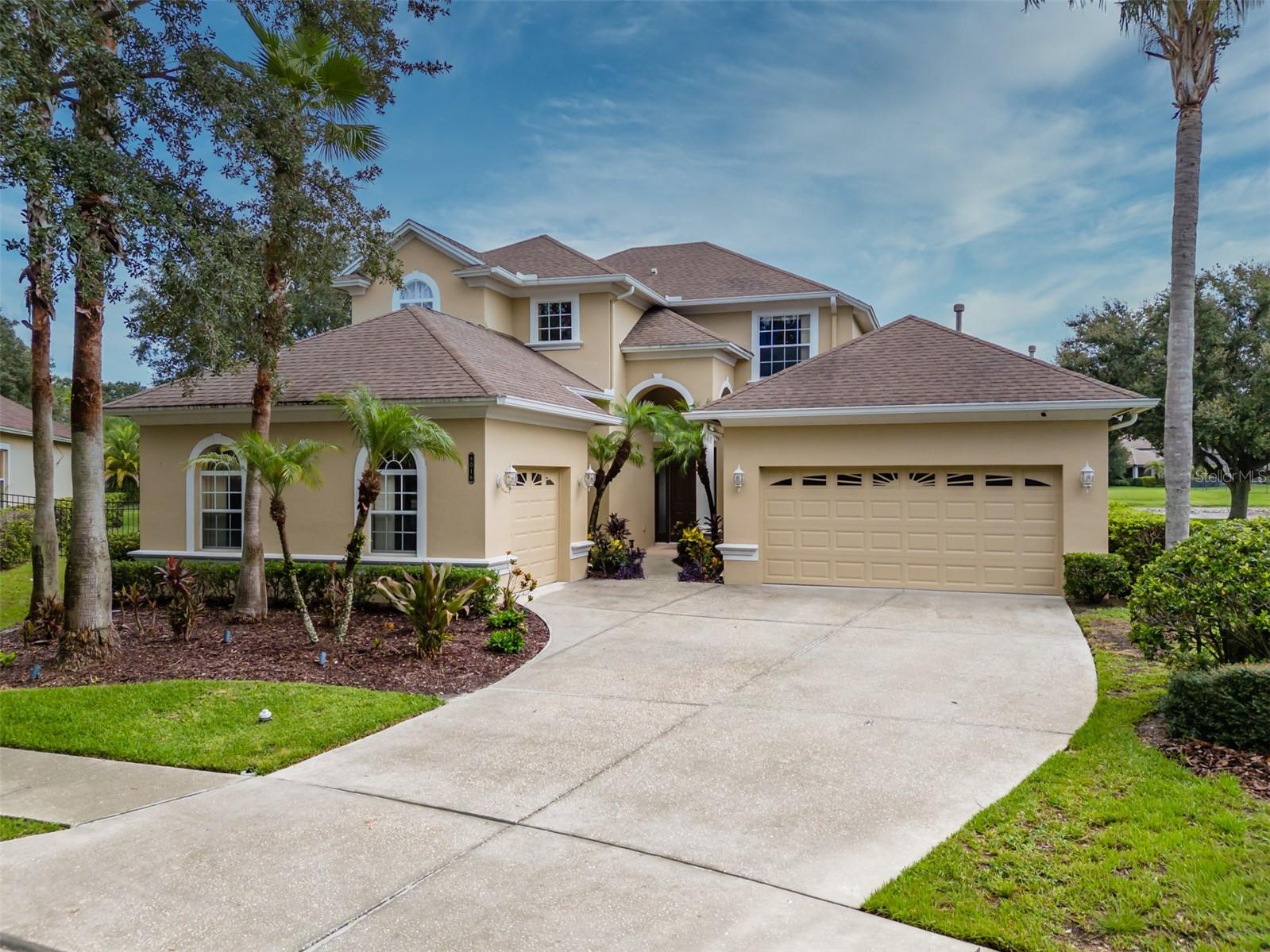 8016 CYPRESS CROSSING CT