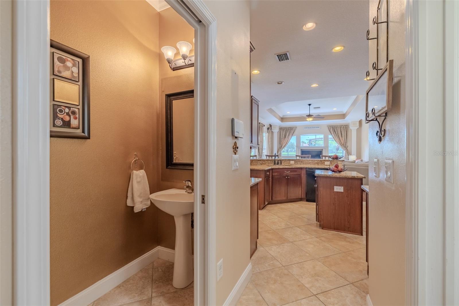 8016 CYPRESS CROSSING CT