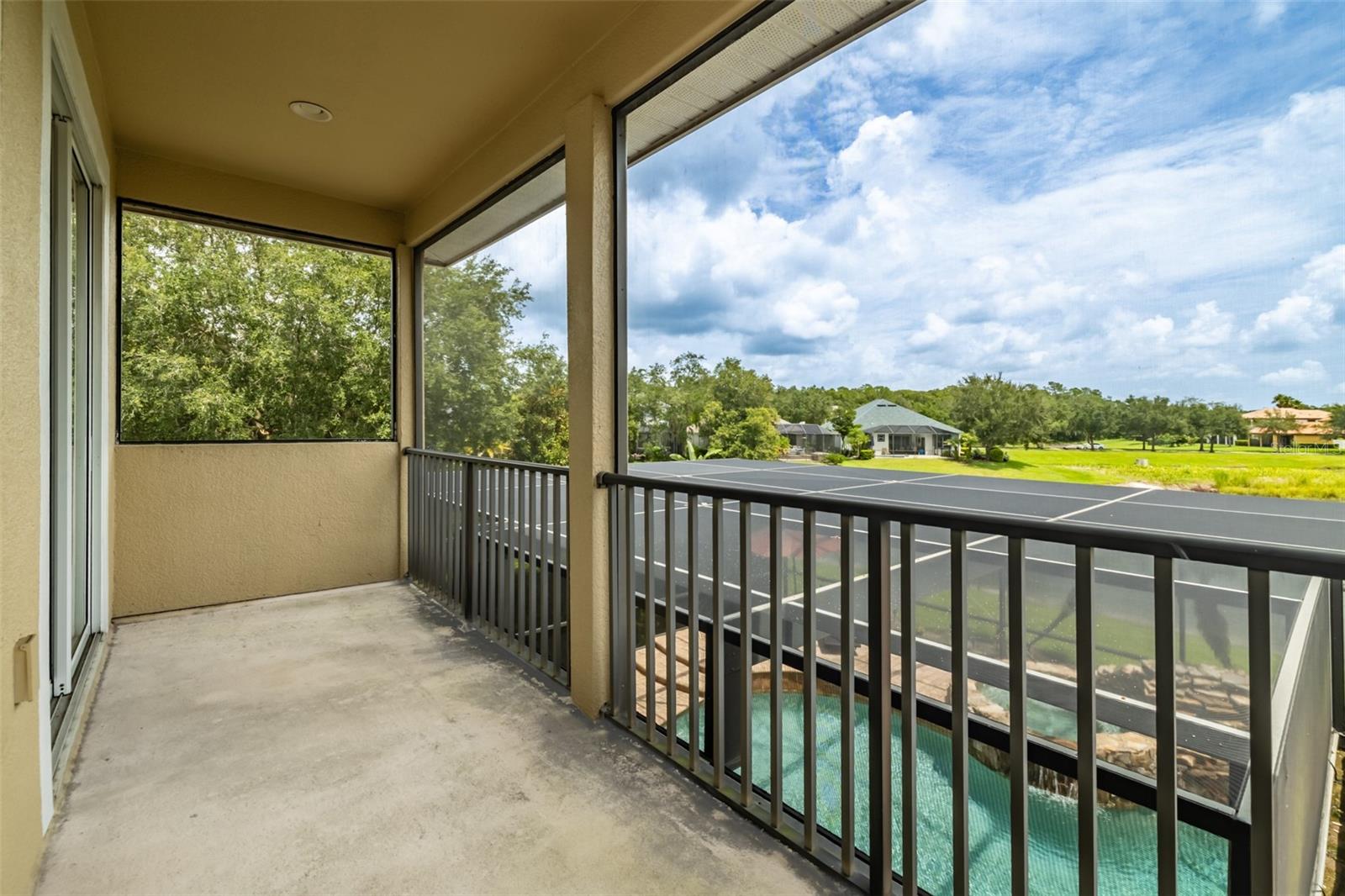 8016 CYPRESS CROSSING CT