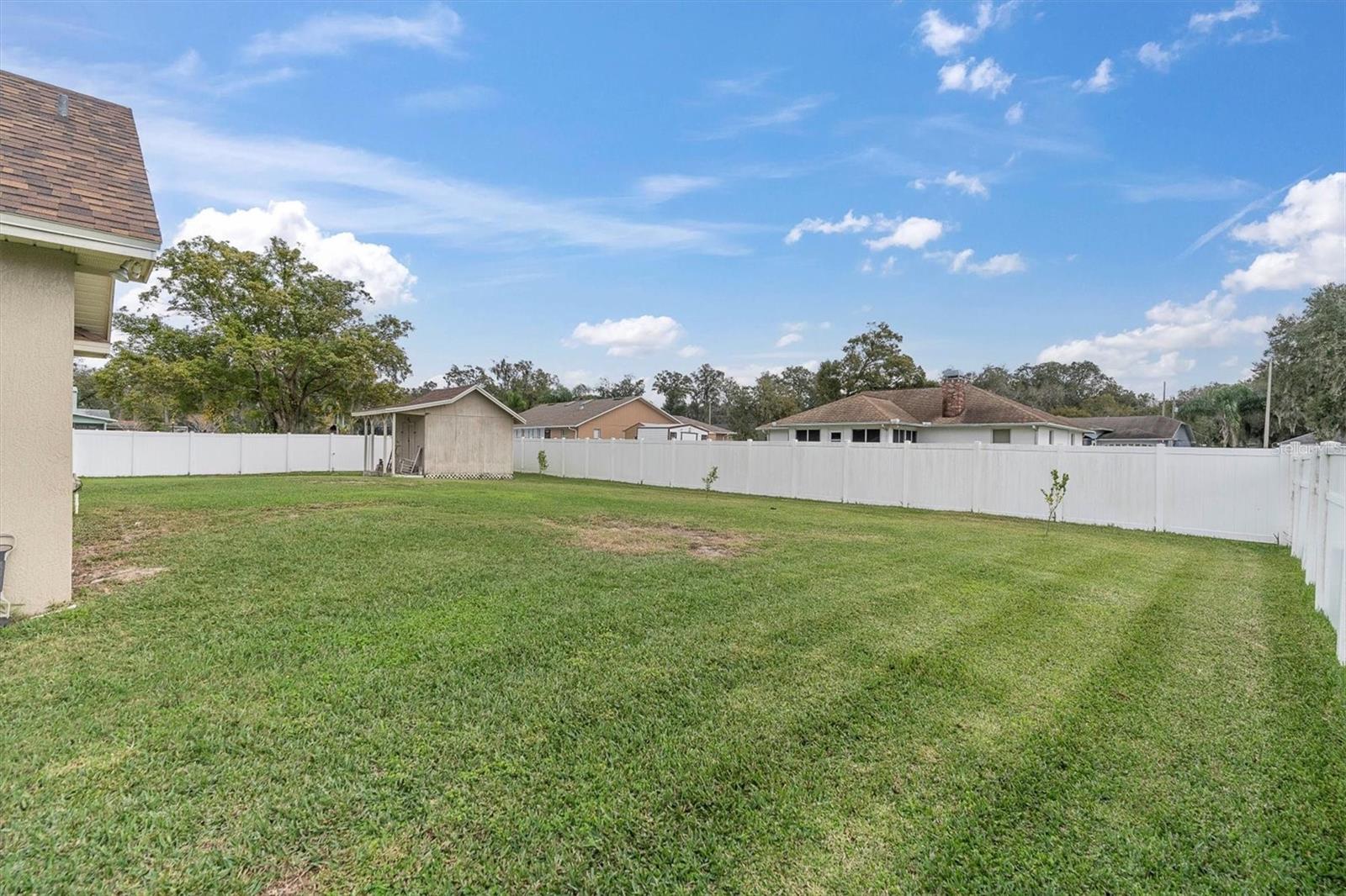 2703 SAVANNAH DR