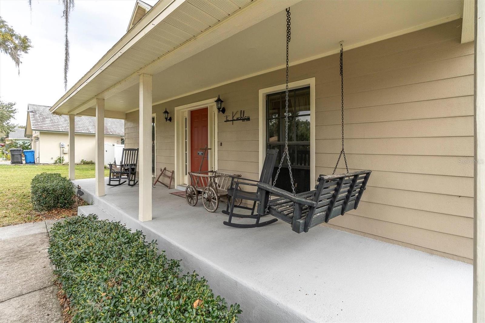 2703 SAVANNAH DR