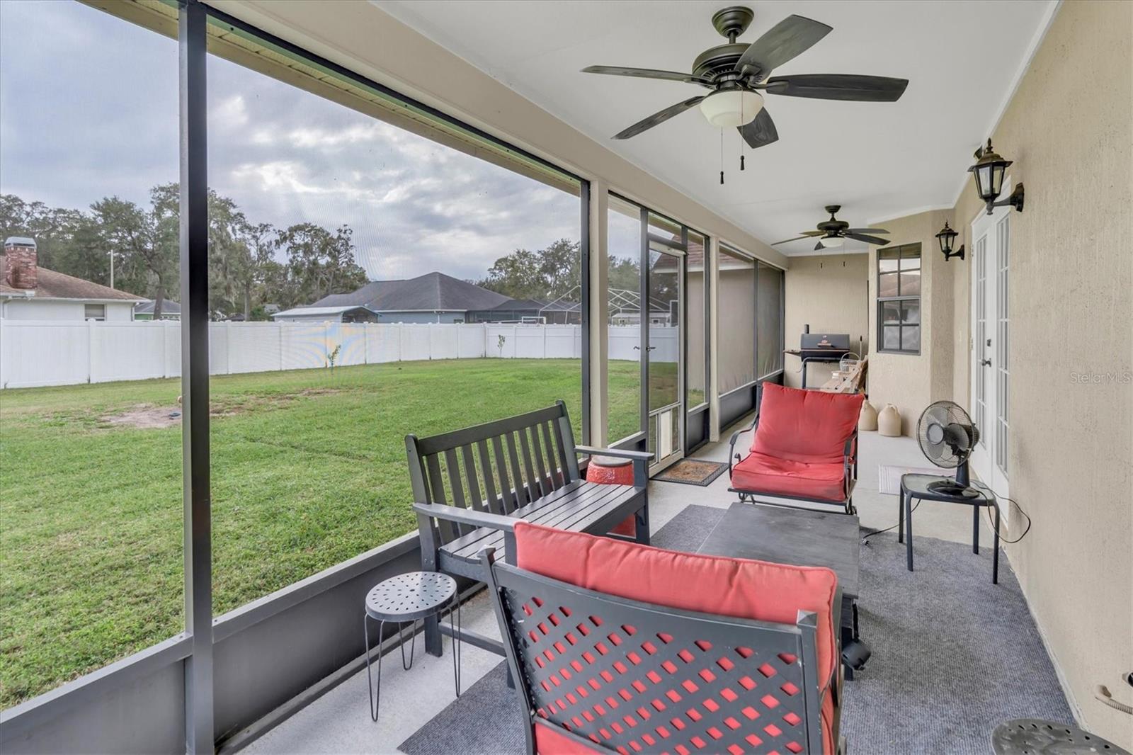 2703 SAVANNAH DR