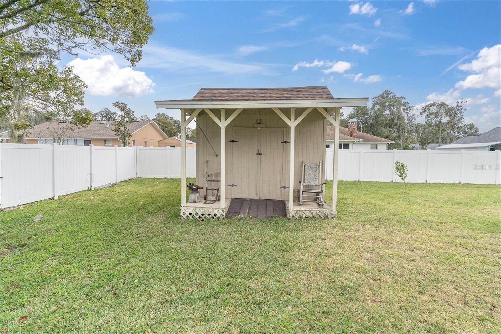 2703 SAVANNAH DR