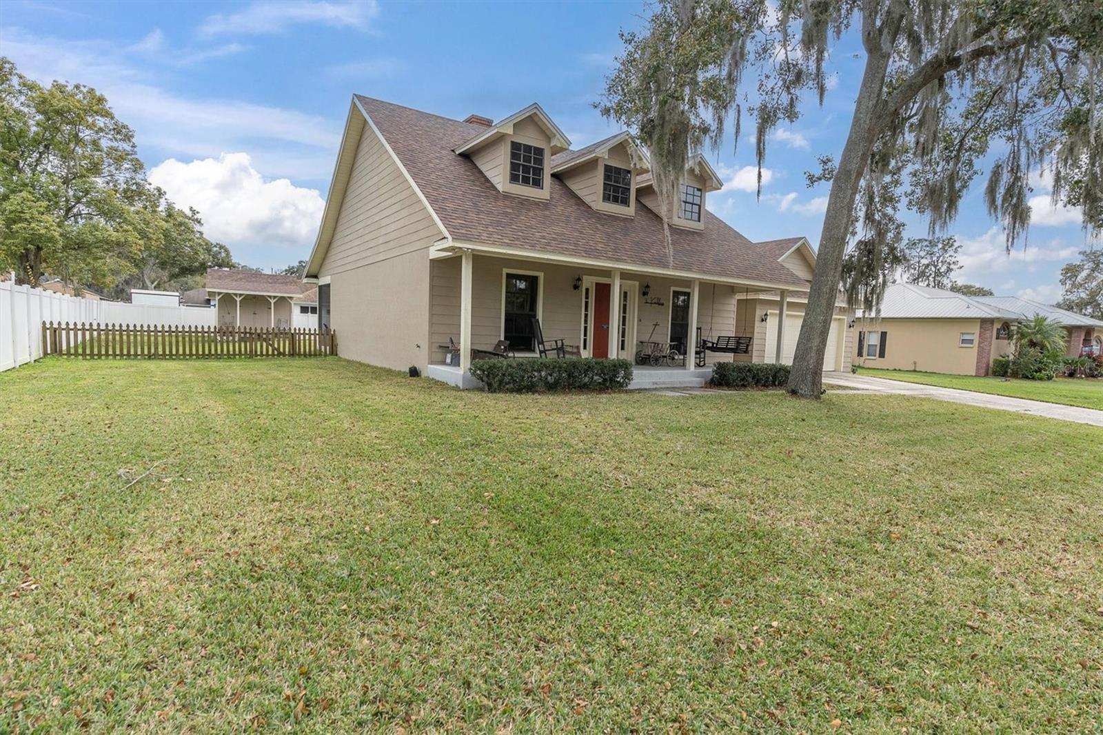 2703 SAVANNAH DR