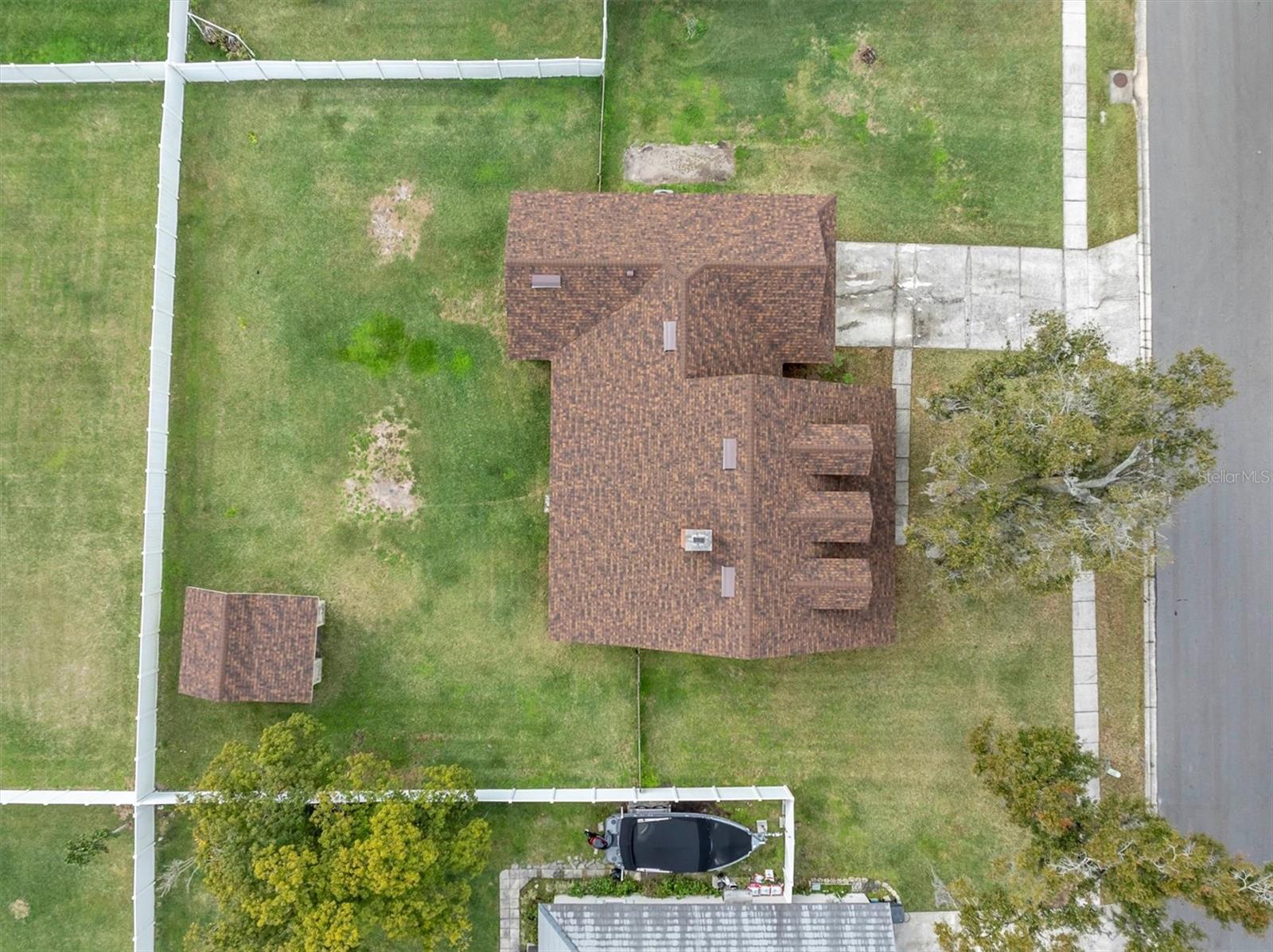 2703 SAVANNAH DR