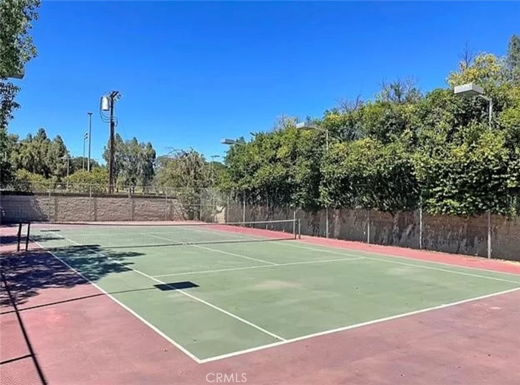 10022 Reseda Boulevard 18