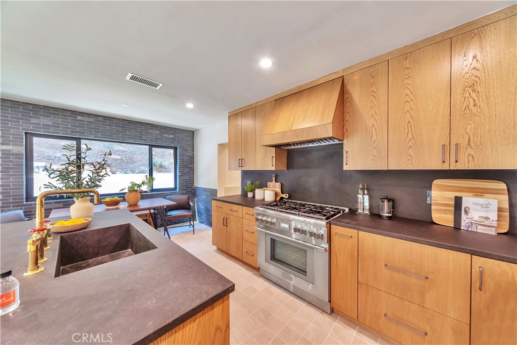11268 Dona Lola Drive