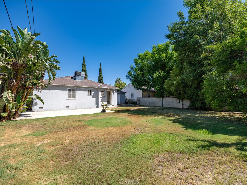 16918 Bassett Street