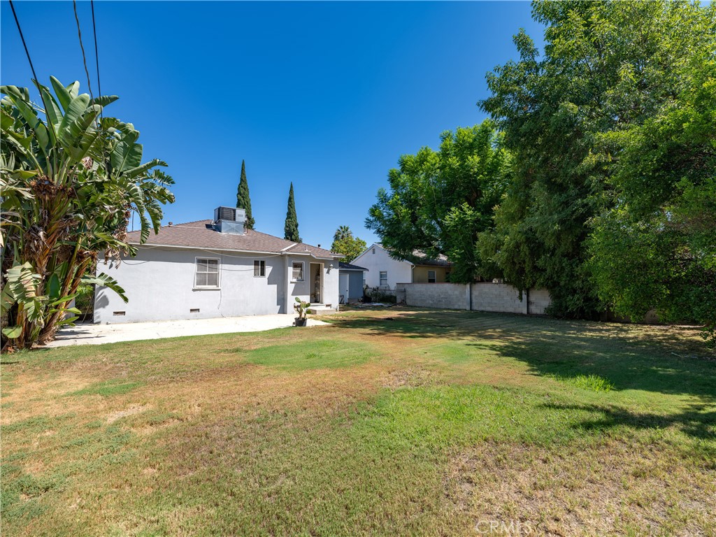 16918 Bassett Street