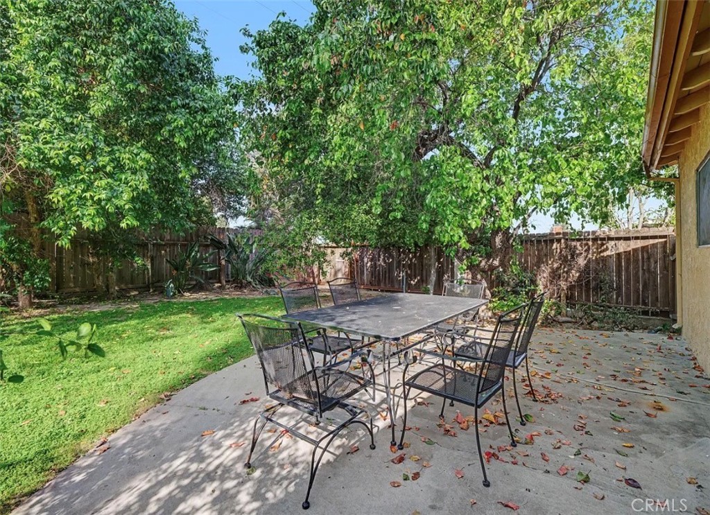 4413 Canoga