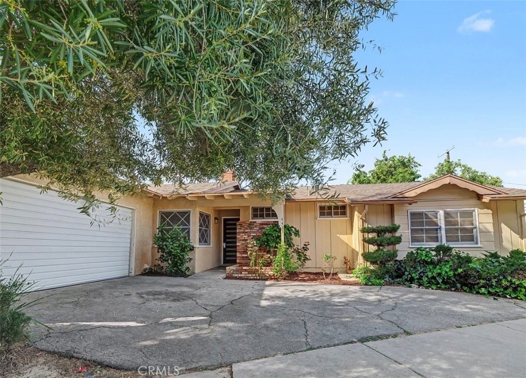 4413 Canoga