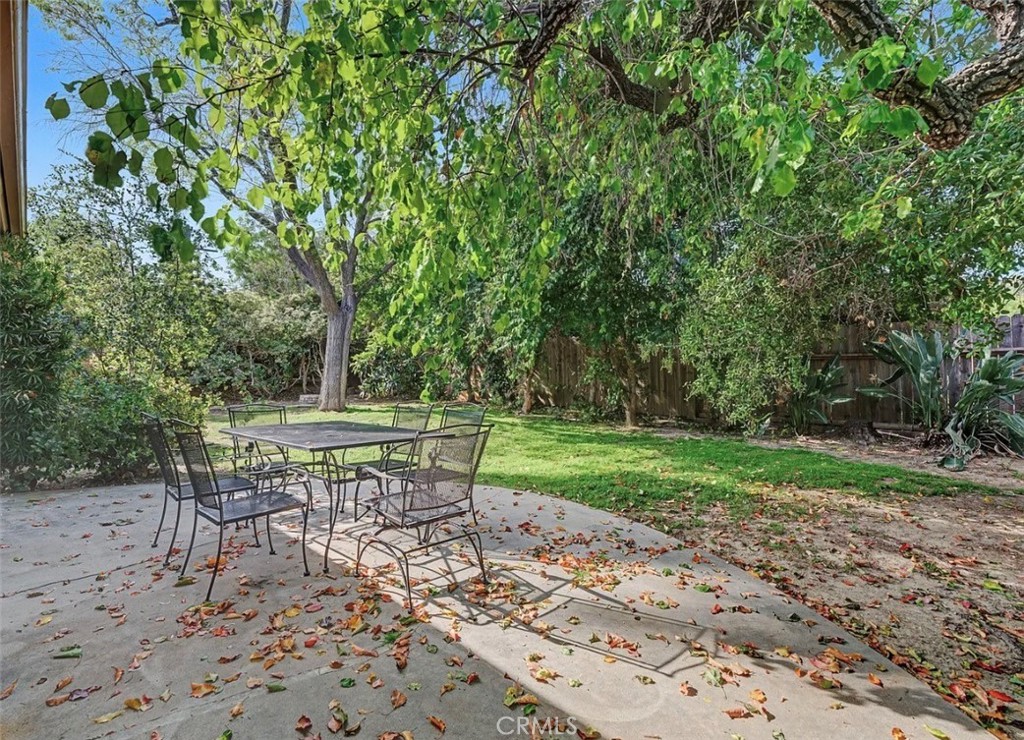 4413 Canoga