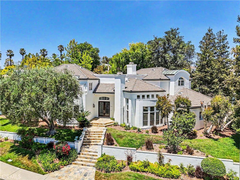 3907 Peartree