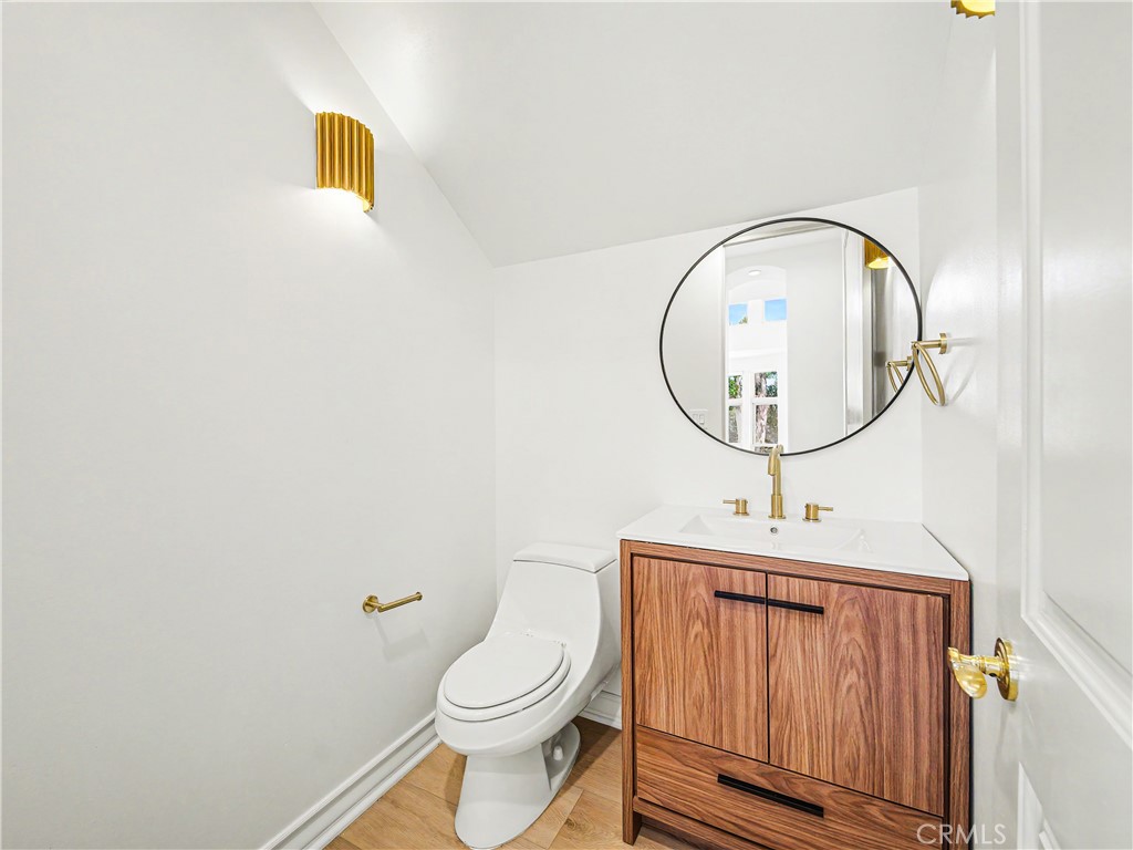 3907 Peartree