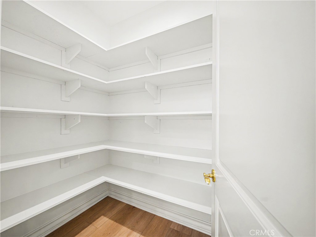 3907 Peartree
