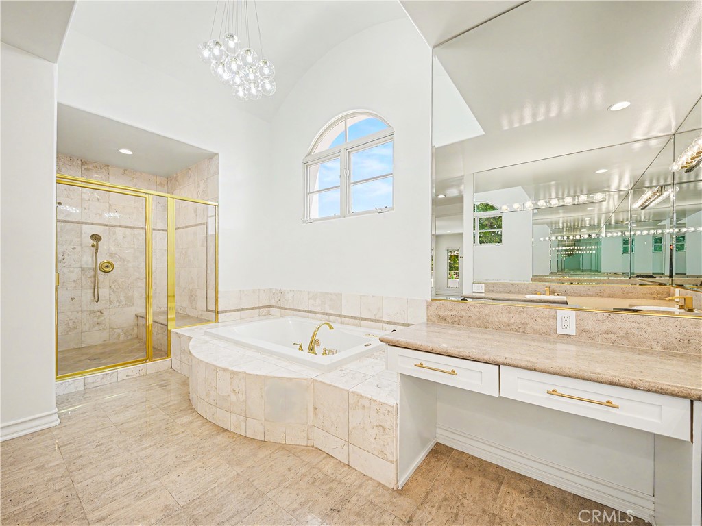 3907 Peartree