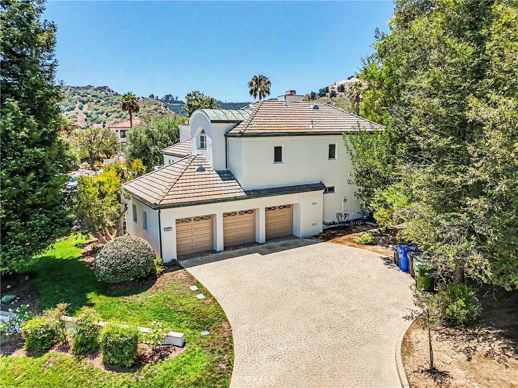 3907 Peartree