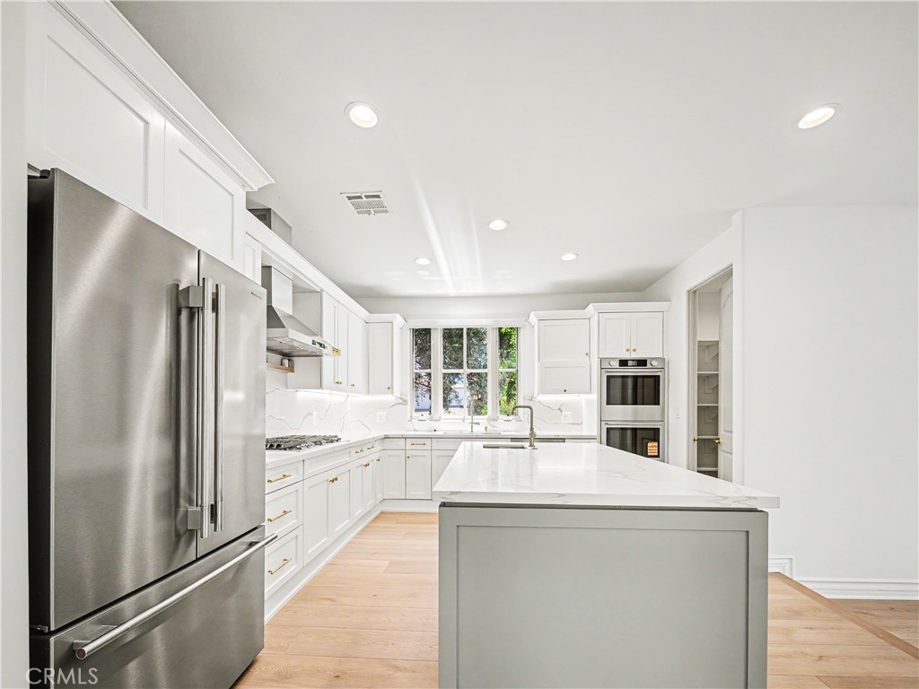 3907 Peartree