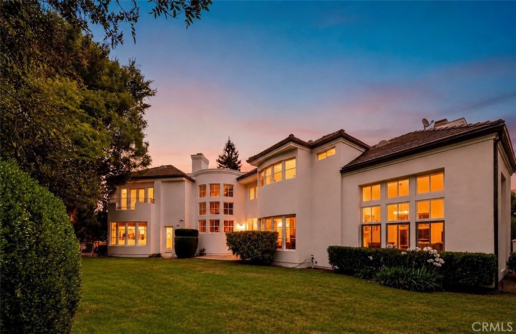3907 Peartree