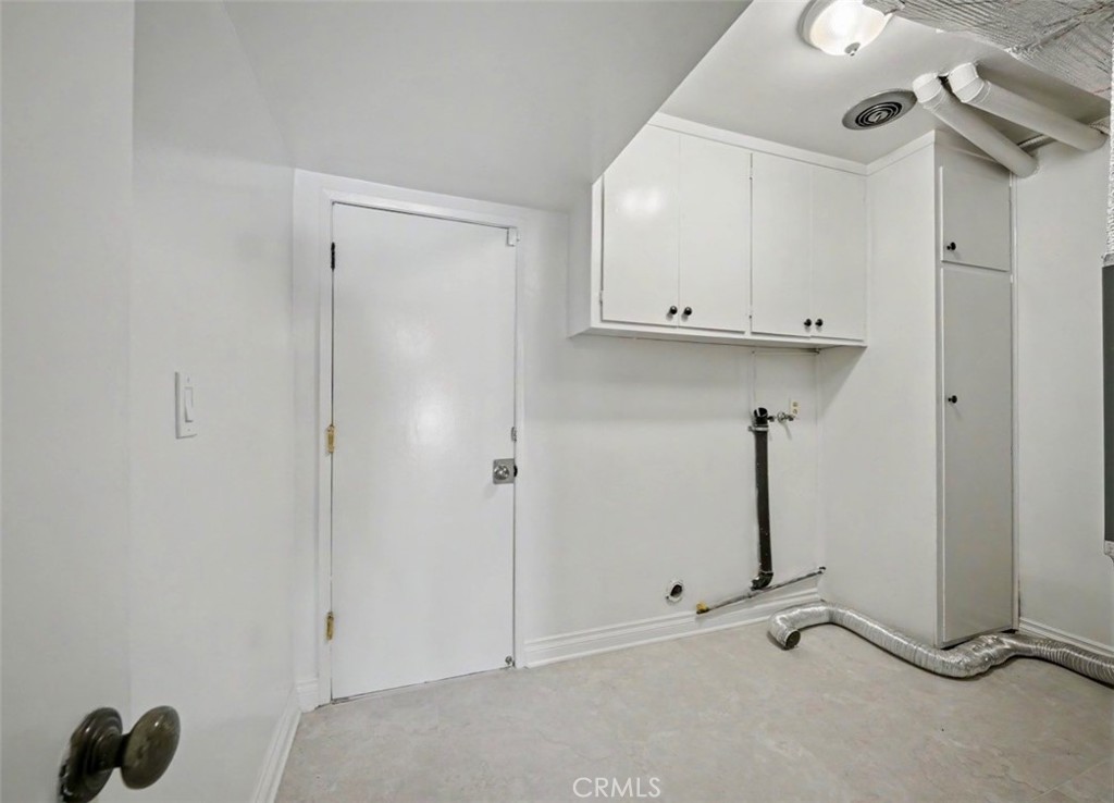 22525 Flamingo