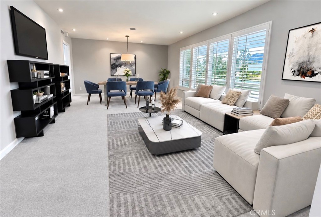 16972 Oak View Drive