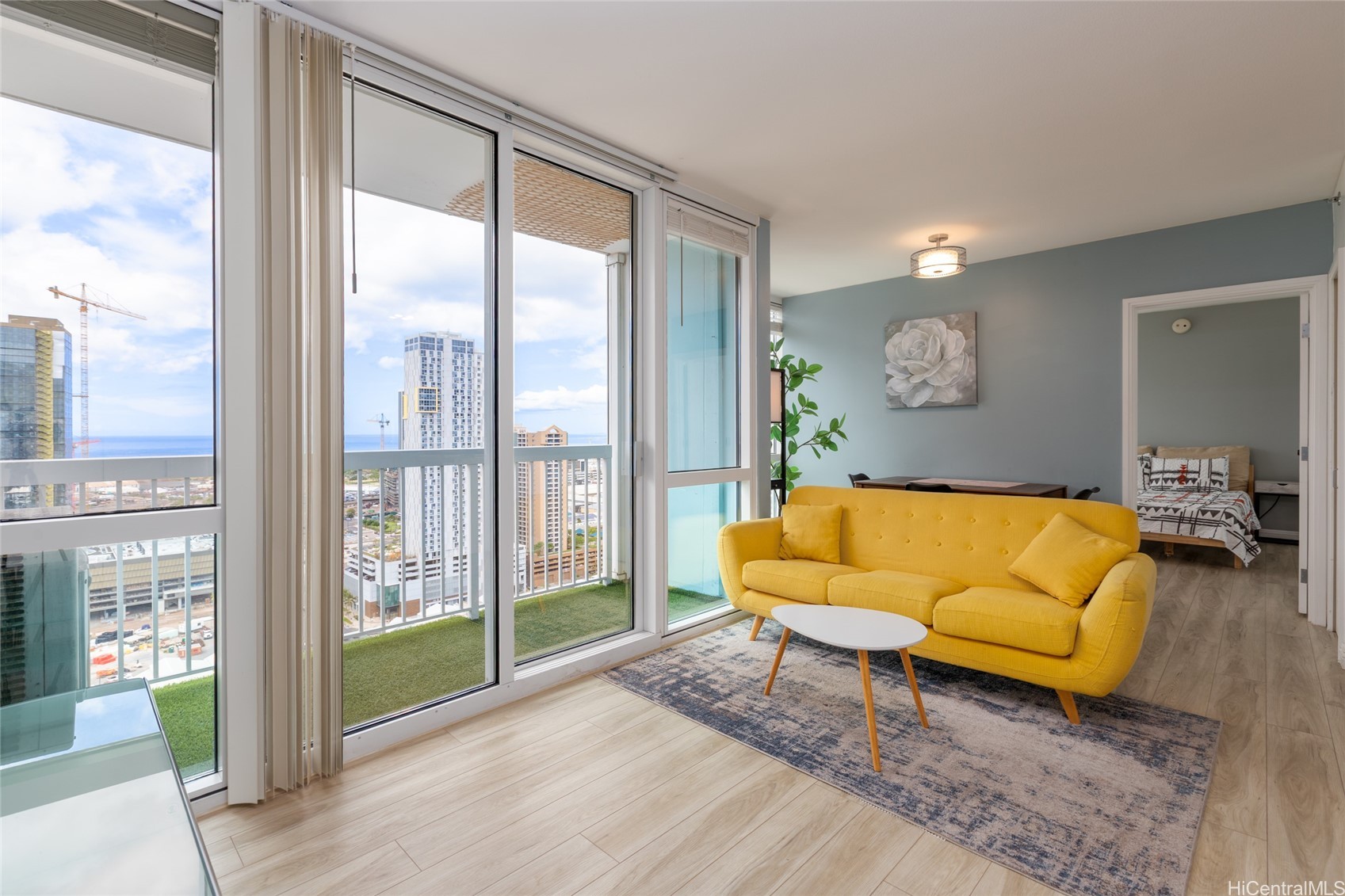 909 Kapiolani Boulevard 3002