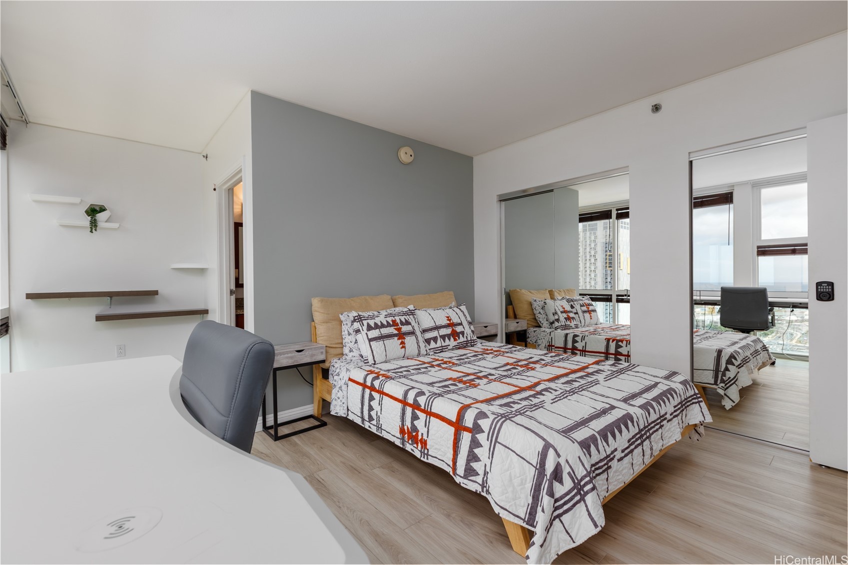 909 Kapiolani Boulevard 3002