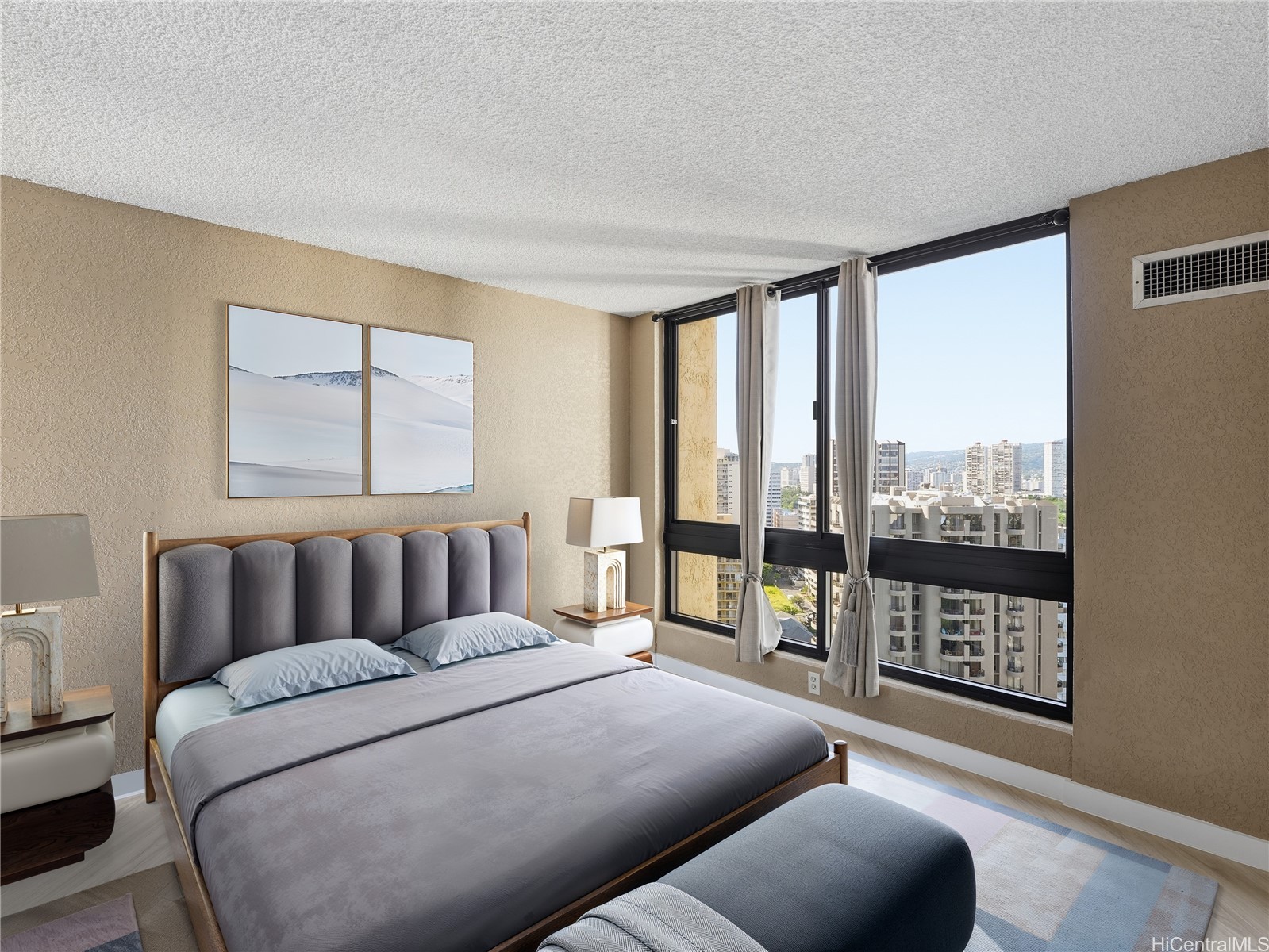 300 Wai Nani Way I2004