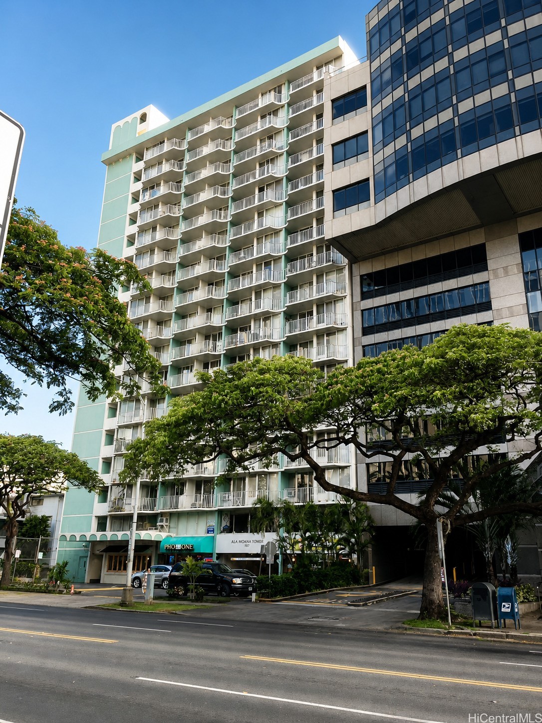 1617 Kapiolani Boulevard 402