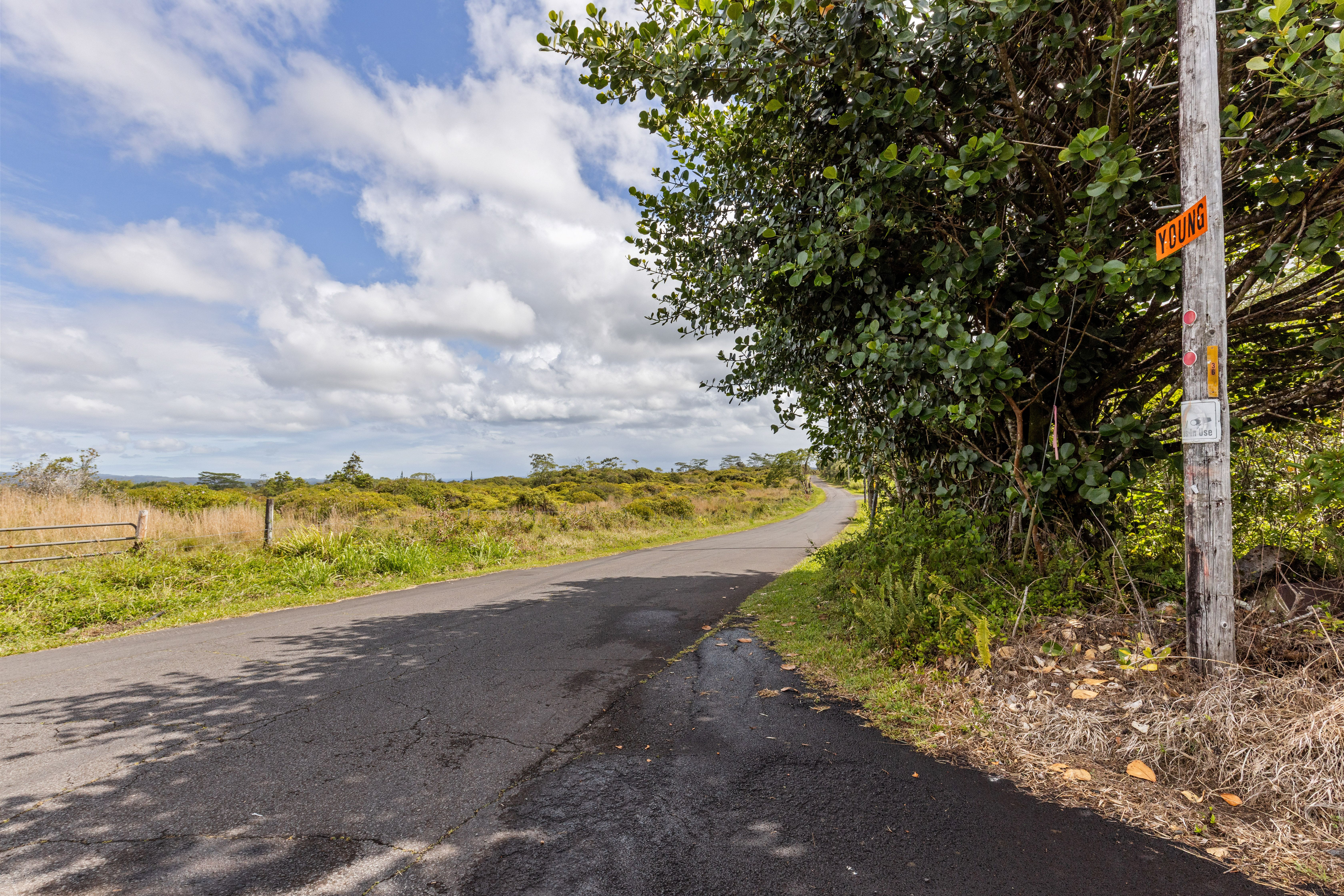 AINALAKO RD
