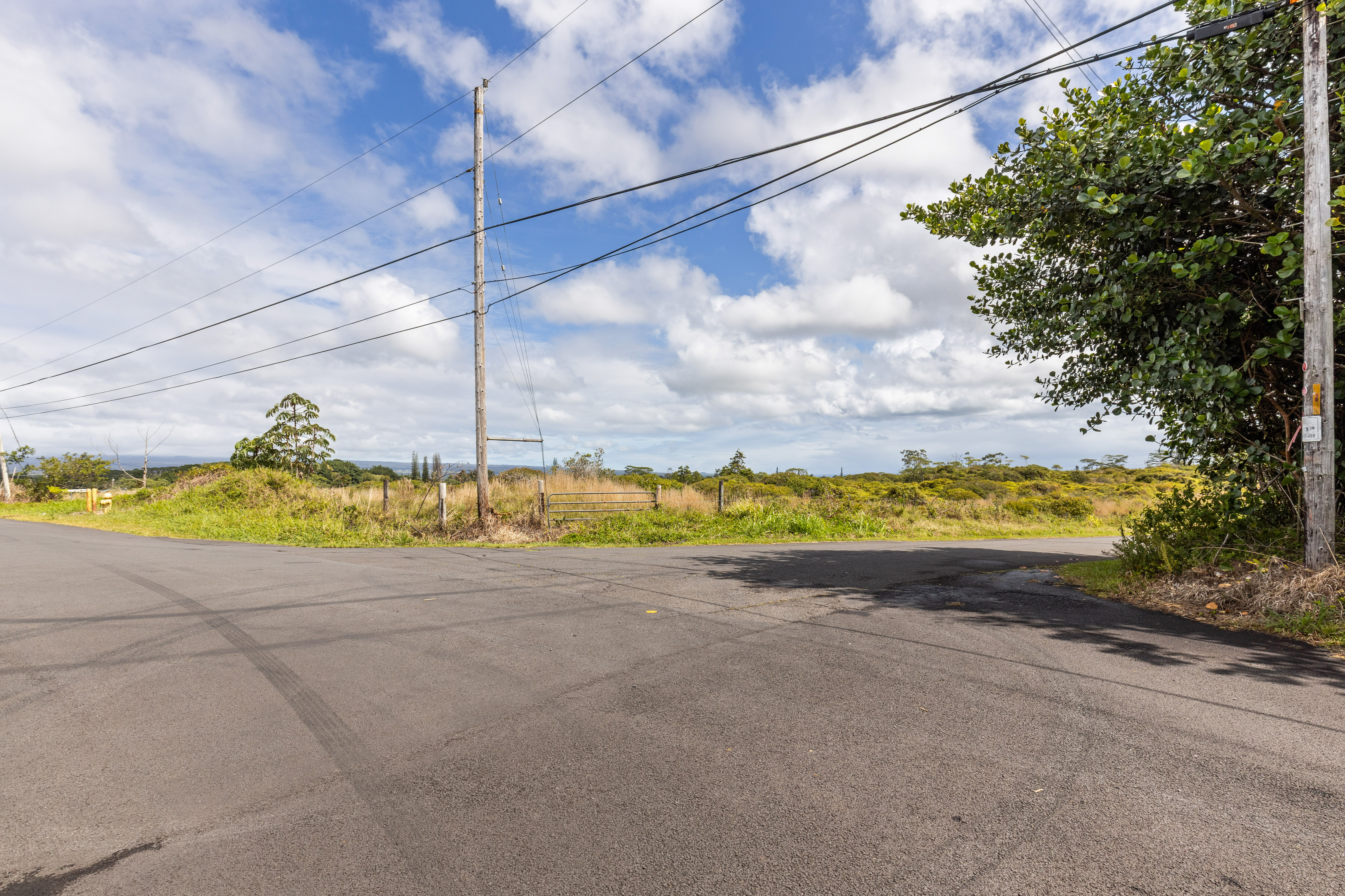 AINALAKO RD
