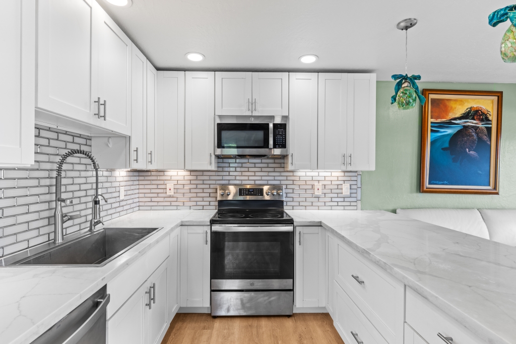 95-789 NINOLE LOOP RD 42