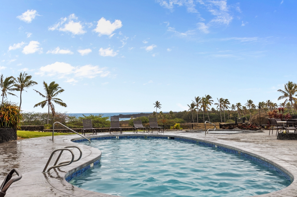 95-789 NINOLE LOOP RD 42