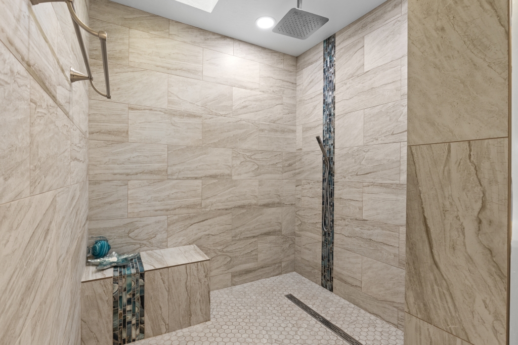 95-789 NINOLE LOOP RD 42