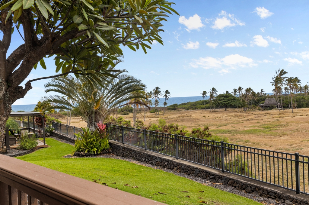 95-789 NINOLE LOOP RD 42