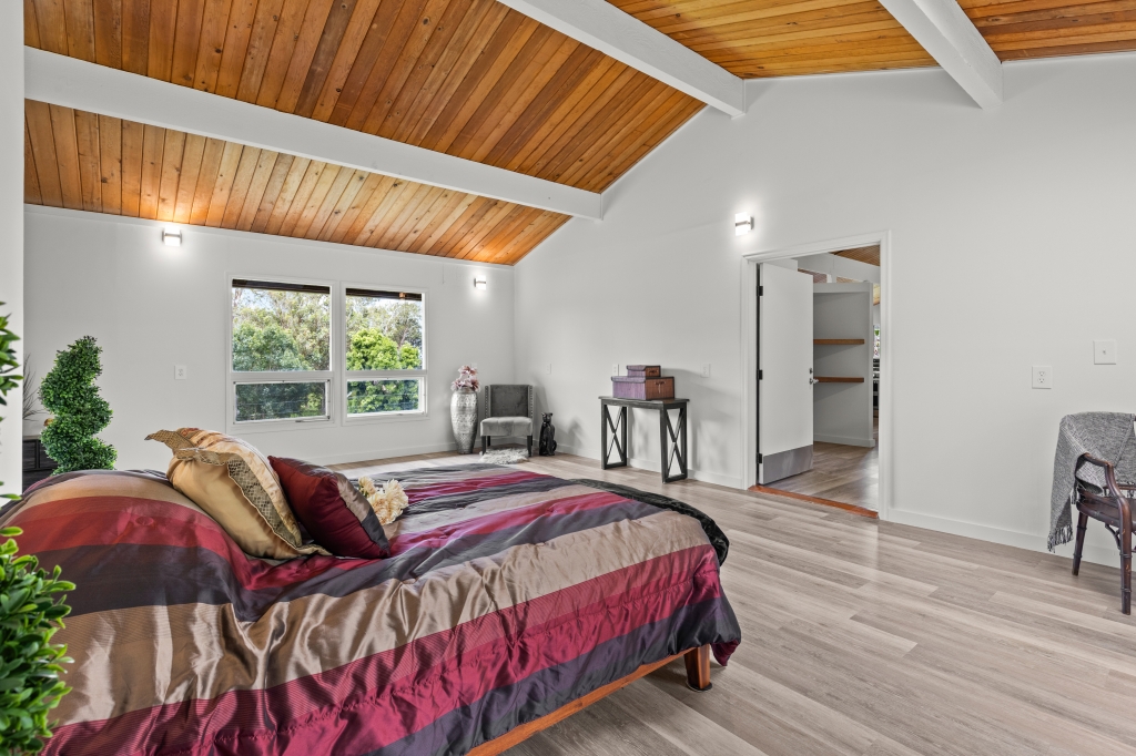 64-645-A PUU POHU PLACE