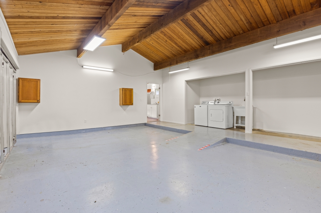 64-645-A PUU POHU PLACE