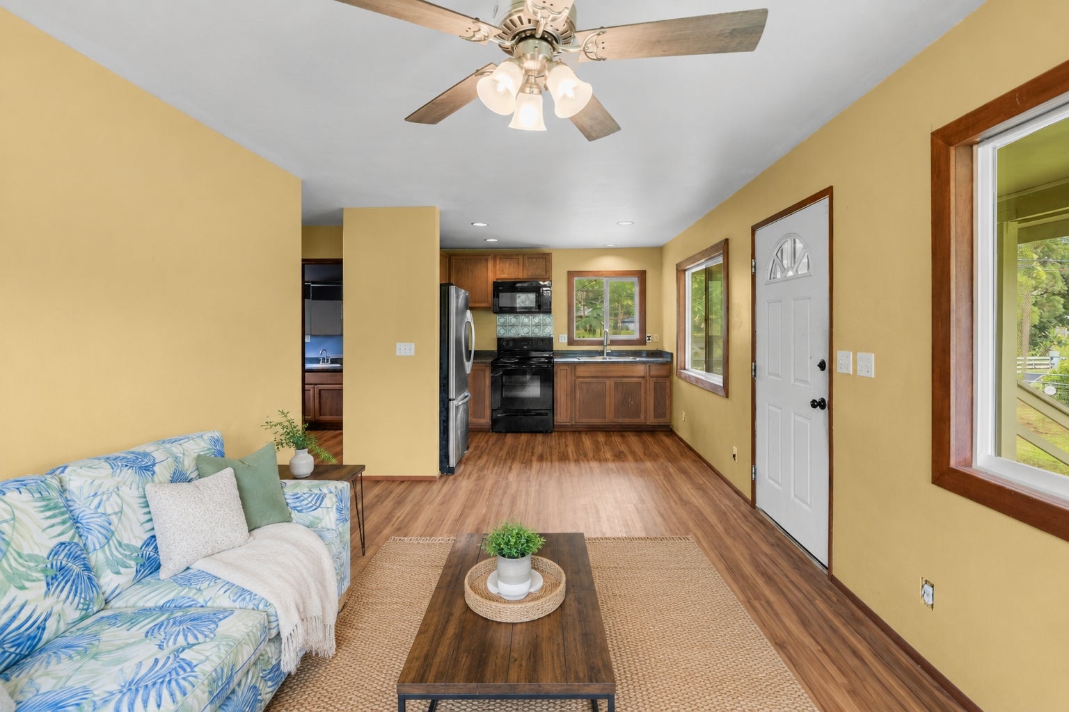 15-2015 24TH AVE