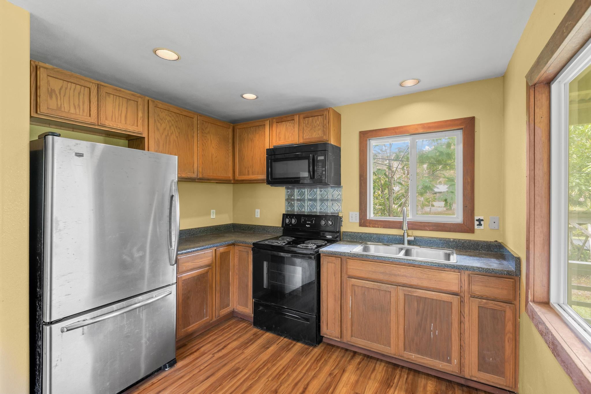 15-2015 24TH AVE