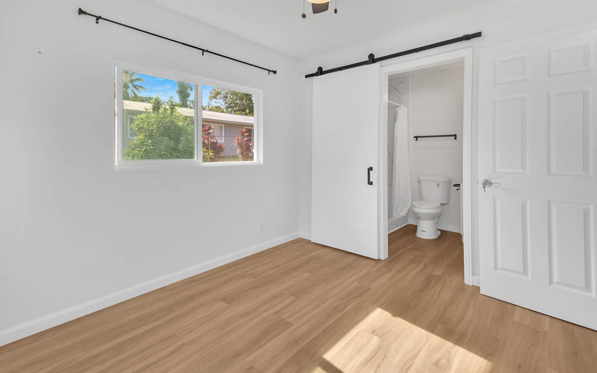 15-385 NORTH PUNI MAUKA LOOP