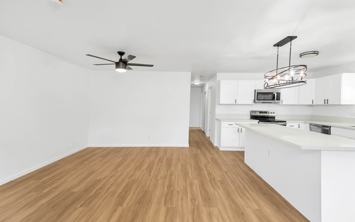 15-385 NORTH PUNI MAUKA LOOP