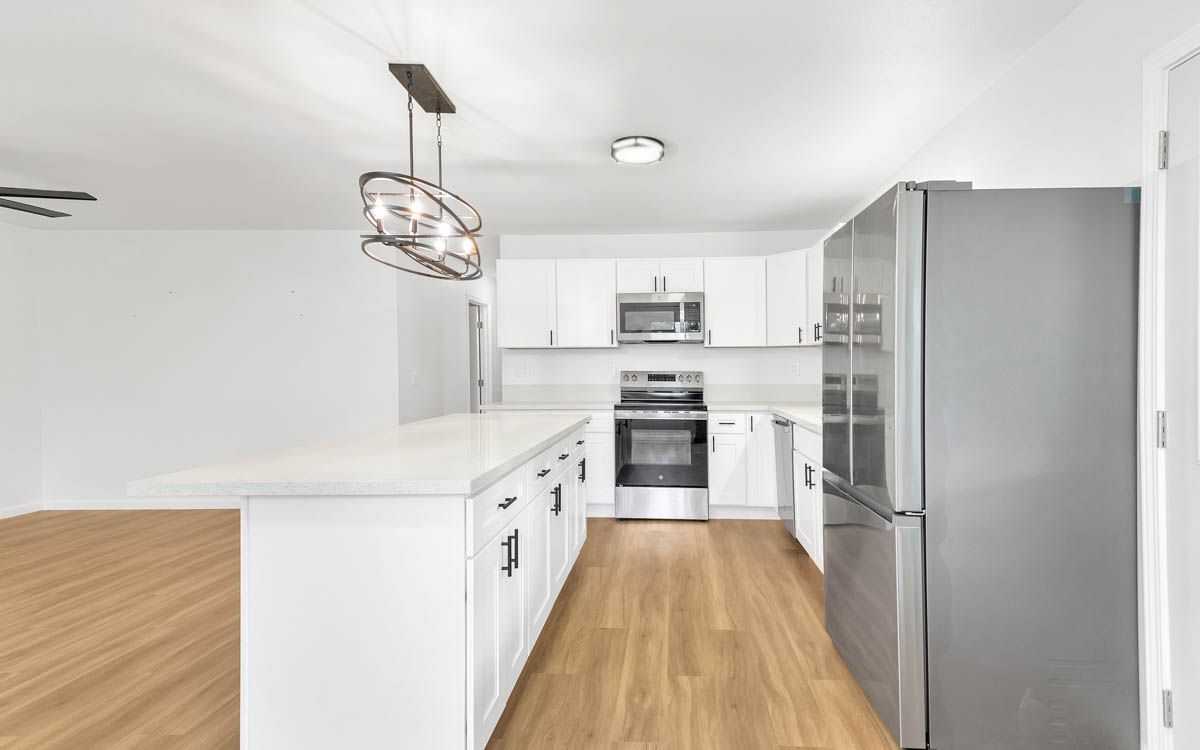 15-385 NORTH PUNI MAUKA LOOP