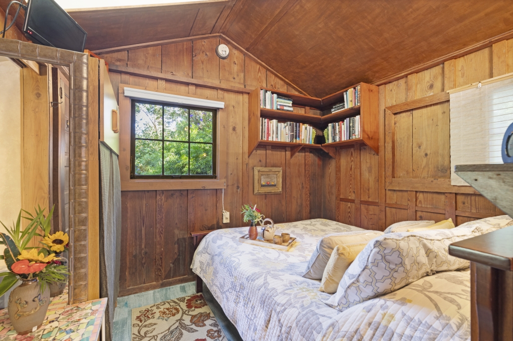 19-3834 OLD VOLCANO RD