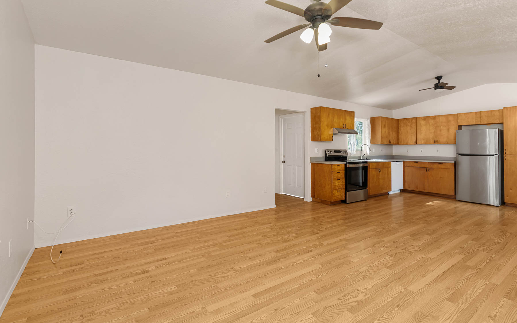 15-2048 9TH AVE