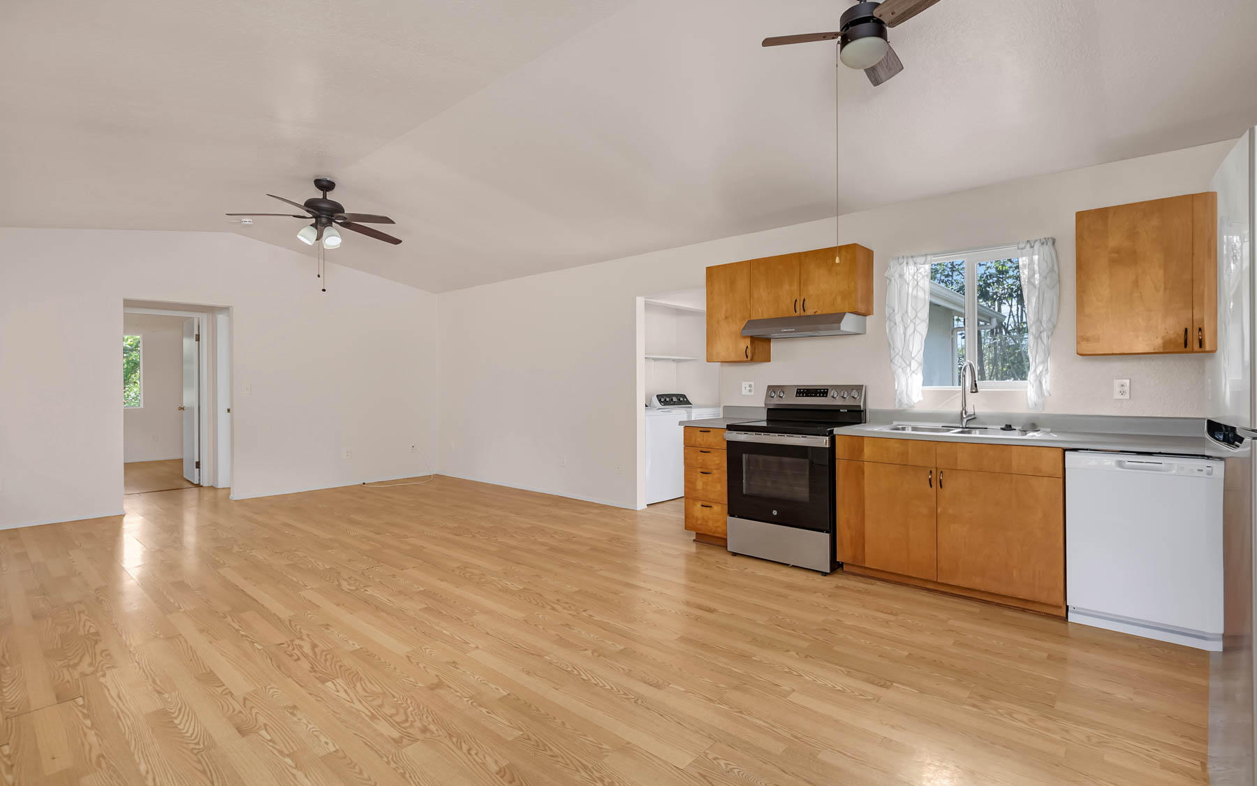 15-2048 9TH AVE