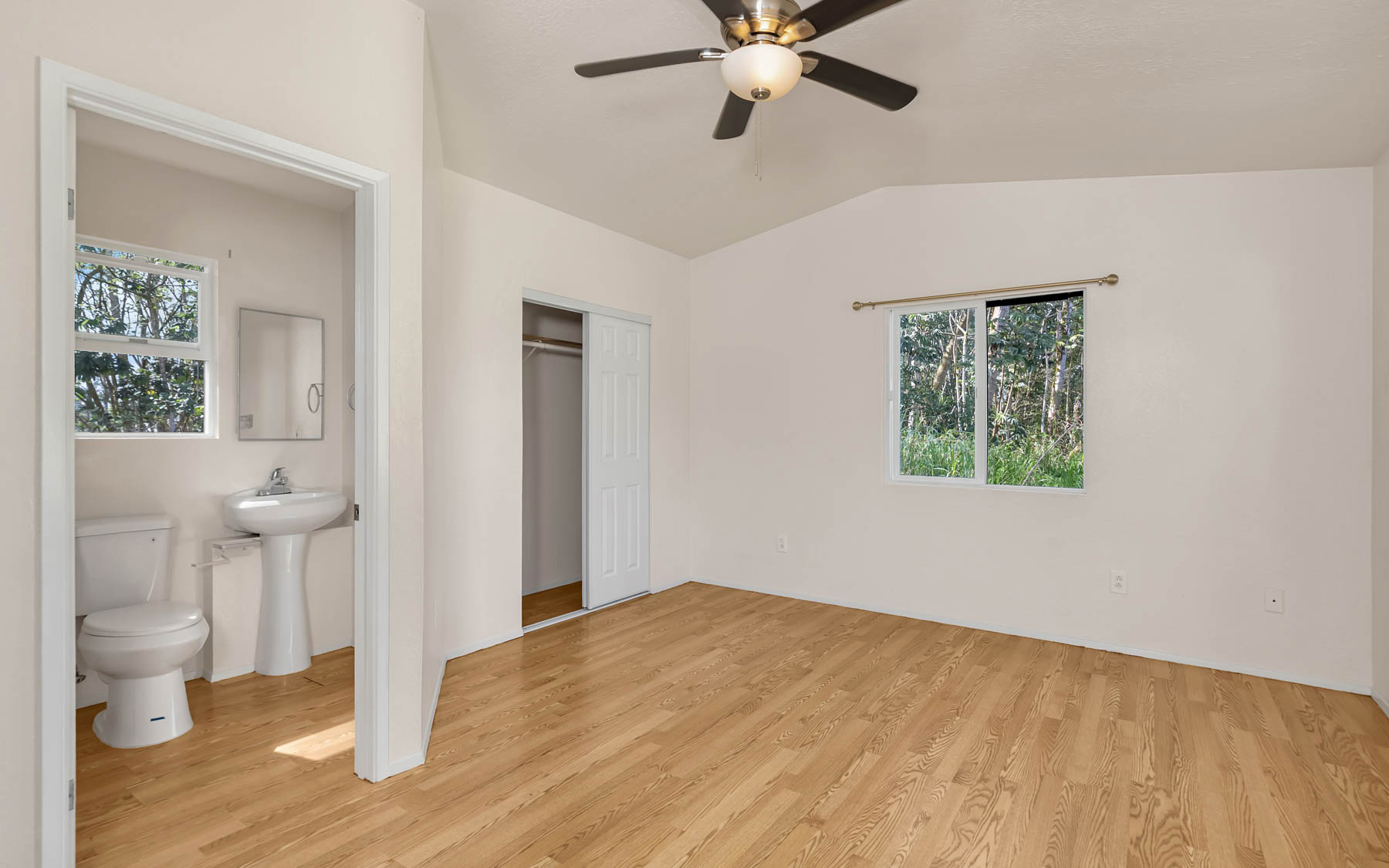 15-2048 9TH AVE
